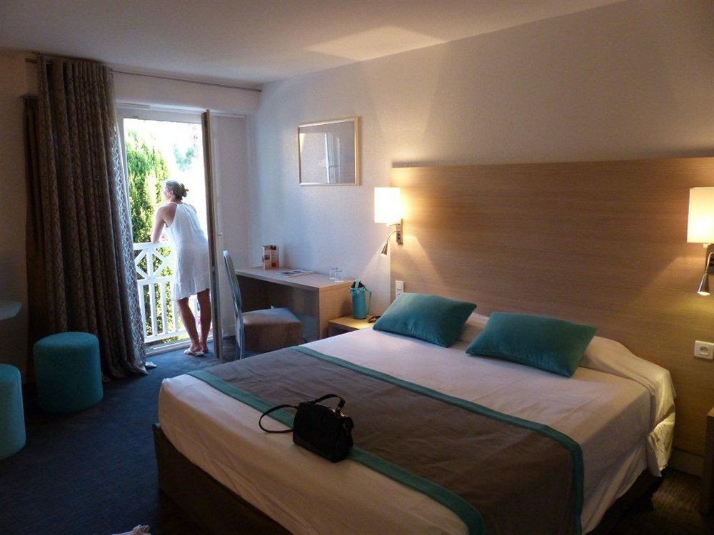 H Hotel Hyeres Ngoại thất bức ảnh